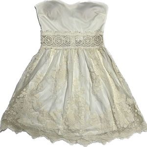 Charlotte Russe, sleeveless strapless, medium lace dress